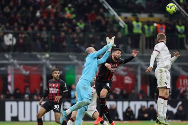 Olivier Giroud of AC Milan and Vanja Milinkovic-Savic of Torino FC in action during Coppa Italia 2022/23 football match between AC Milan and Torino FC at San Siro Stadium, Milan, Italy on January 11, 2023 - Credit: Fabrizio Carabelli/LiveMedi