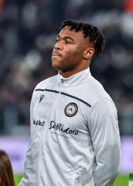 Destiny Udogie of Udinese Calcio looks on during Serie A 2022/23 match between Juventus FC and Udinese Calcio at Allianz Stadium on January 07, 2023 in Turin, Italy - Credit: Phs Agency/PHS/LiveMedi