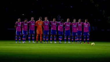 Juventus FC players observe a minute of silence in memory of Gianluca Vialli during Serie A 2022/23 match between Juventus FC and Udinese Calcio at Allianz Stadium on January 07, 2023 in Turin, Italy - Credit: Phs Agency/PHS/LiveMedi