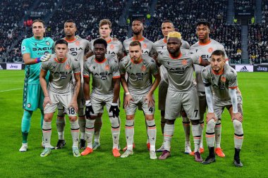 Udinese Calcio players line up during Serie A 2022/23 match between Juventus FC and Udinese Calcio at Allianz Stadium on January 07, 2023 in Turin, Italy - Credit: Phs Agency/PHS/LiveMedi