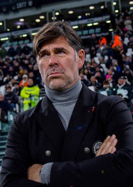 Andrea Sottil Head Coach of Udinese Calcio looks on during Serie A 2022/23 match between Juventus FC and Udinese Calcio at Allianz Stadium on January 07, 2023 in Turin, Italy - Credit: Phs Agency/PHS/LiveMedi