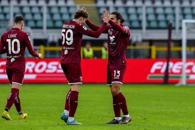 Aleksej Miranchuk of Torino FC celebrates with his teammates after scoring a goal during Serie A 2022/23 match between Torino FC and Hellas Verona at Stadio Olimpico Grande Torino on January 04, 2023 in Turin, Italy - Credit: Phs Agency/PHS/LiveMedi