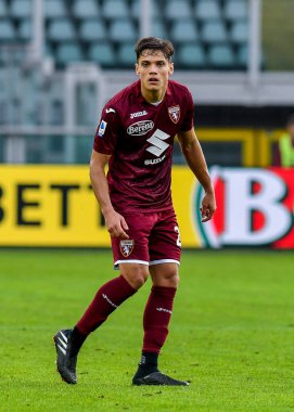 Samuele Ricci of Torino FC in action during Serie A 2022/23 match between Torino FC and Hellas Verona at Stadio Olimpico Grande Torino on January 04, 2023 in Turin, Italy - Credit: Phs Agency/PHS/LiveMedi