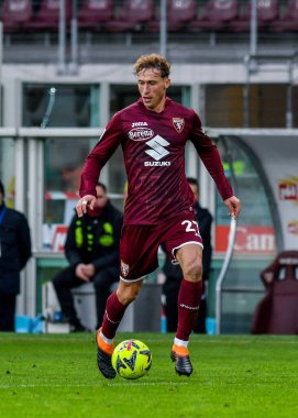 Mergim Vojvoda of Torino FC in action during Serie A 2022/23 match between Torino FC and Hellas Verona at Stadio Olimpico Grande Torino on January 04, 2023 in Turin, Italy - Credit: Phs Agency/PHS/LiveMedi