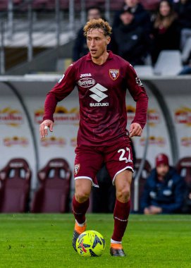 Mergim Vojvoda of Torino FC in action during Serie A 2022/23 match between Torino FC and Hellas Verona at Stadio Olimpico Grande Torino on January 04, 2023 in Turin, Italy - Credit: Phs Agency/PHS/LiveMedi