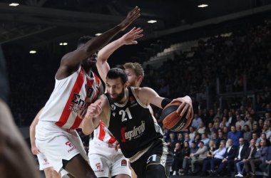 Tornike Shengelia (Segafredo Virtus Bologna) during the Euroleague basketball championship match Segafredo Virtus Bologna Vs. Olympiacos Piraeus - Bologna, January 12, 2022 at Segafredo Arena - Credit: Michele Nucci/LiveMedi