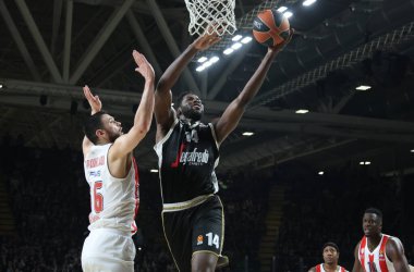 Mouhammadou Jaiteh (Segafredo Virtus Bologna) during the Euroleague basketball championship match Segafredo Virtus Bologna Vs. Olympiacos Piraeus - Bologna, January 12, 2022 at Segafredo Arena - Credit: Michele Nucci/LiveMedi