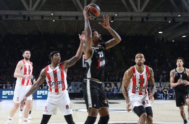 Jordan Mickey (Segafredo Virtus Bologna) during the Euroleague basketball championship match Segafredo Virtus Bologna Vs. Olympiacos Piraeus - Bologna, January 12, 2022 at Segafredo Arena - Credit: Michele Nucci/LiveMedi
