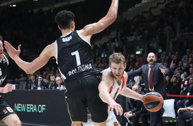 Sasha Vezenkov (Olympiacos Piraeus) during the Euroleague basketball championship match Segafredo Virtus Bologna Vs. Olympiacos Piraeus - Bologna, January 12, 2022 at Segafredo Arena - Credit: Michele Nucci/LiveMedi