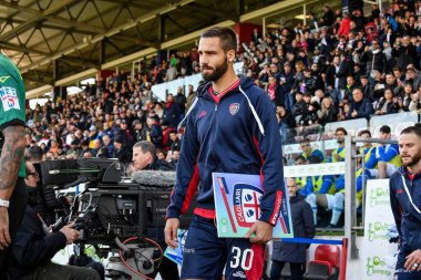 Leonardo Pavoletti of Cagliari Calcio during Italian soccer Serie B match Cagliari Calcio vs Como 1907 at the Unipol Domus in Cagliari, Italy, January 14, 2023 - Credit: Luigi Can