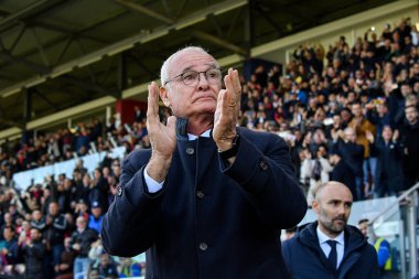 Claudio Ranieri Mister of Cagliari Calcio during Italian soccer Serie B match Cagliari Calcio vs Como 1907 at the Unipol Domus in Cagliari, Italy, January 14, 2023 - Credit: Luigi Can