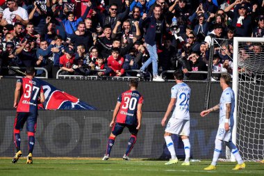 Leonardo Pavoletti of Cagliari Calcio, Esultanza, Joy After scoring goal, during Italian soccer Serie B match Cagliari Calcio vs Como 1907 at the Unipol Domus in Cagliari, Italy, January 14, 2023 - Credit: Luigi Can