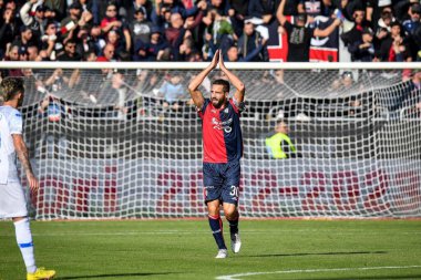 Leonardo Pavoletti of Cagliari Calcio, Esultanza, Joy After scoring goal, during Italian soccer Serie B match Cagliari Calcio vs Como 1907 at the Unipol Domus in Cagliari, Italy, January 14, 2023 - Credit: Luigi Can