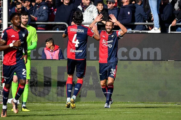Leonardo Pavoletti of Cagliari Calcio, Esultanza, Joy After scoring goal, during Italian soccer Serie B match Cagliari Calcio vs Como 1907 at the Unipol Domus in Cagliari, Italy, January 14, 2023 - Credit: Luigi Can