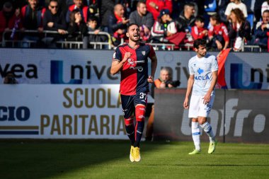Paulo Azzi of Cagliari Calcio during Italian soccer Serie B match Cagliari Calcio vs Como 1907 at the Unipol Domus in Cagliari, Italy, January 14, 2023 - Credit: Luigi Can