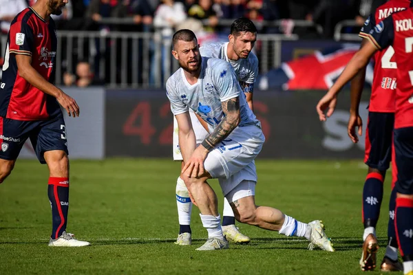 Alberto Cerri of Como 1907 during Italian soccer Serie B match Cagliari Calcio vs Como 1907 at the Unipol Domus in Cagliari, Italy, January 14, 2023 - Credit: Luigi Can