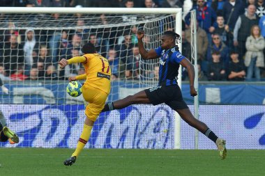 Daniele Donnarumma (Cittadella) in action thwarted by Idrissa Toure' (Pisa) during Italian soccer Serie B match AC Pisa vs AS Cittadella at the Arena Garibaldi in Pisa, Italy, January 14, 2023 - Credit: Gabriele Masott