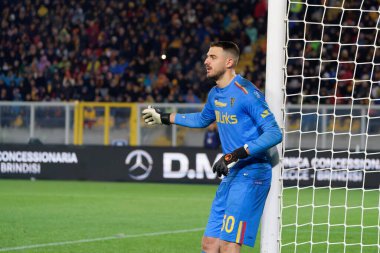 Wladimiro Falcone (US Lecce) during italian soccer Serie A match US Lecce vs AC Milan at the Via Del Mare stadium in Lecce, Italy, January 14, 2023 - Credit: Emmanuele Mastrodonat