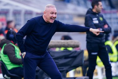 The head coach Massimiliano Alvini (US Cremonese) during italian soccer Serie A match US Cremonese vs AC Monza at the Giovanni Zini stadium in Cremona, Italy, January 14, 2023 - Credit: Luca Rossin