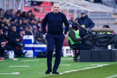 The head coach Massimiliano Alvini (US Cremonese) disappointed during italian soccer Serie A match US Cremonese vs AC Monza at the Giovanni Zini stadium in Cremona, Italy, January 14, 2023 - Credit: Luca Rossin