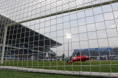 Gianluca Pegolo of US Sassuolo Calcio in action during the Serie A match between US Sassuolo Calcio and SS Lazio at Mapei Stadium - Citta del Tricolore on January 15, 2023 in Reggio Emilia, Italy. - Credit: Luca Amedeo Bizzarri/LiveMedi