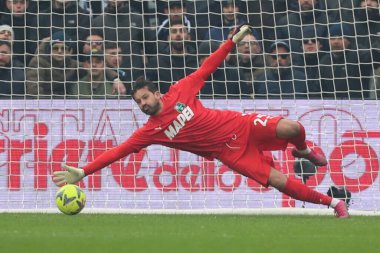 Gianluca Pegolo of US Sassuolo Calcio in action during the Serie A match between US Sassuolo Calcio and SS Lazio at Mapei Stadium - Citta del Tricolore on January 15, 2023 in Reggio Emilia, Italy. - Credit: Luca Amedeo Bizzarri/LiveMedi