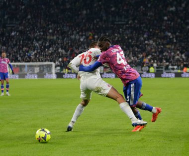 Samuel Iling Junior of Juventus Fc and Valentin Antov of AC Monza during Coppa Italia 2023, football match between Juventus Fc and Ac Monza on Jannuary 19, 2023 at Allianz Stadium, Turin Italy. Photo Nderim Kaceli - Credit: Nderim Kaceli/LiveMedi