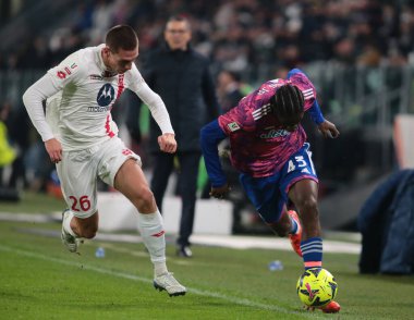Samuel Iling Junior of Juventus Fc and Valentin Antov of AC Monza during Coppa Italia 2023, football match between Juventus Fc and Ac Monza on Jannuary 19, 2023 at Allianz Stadium, Turin Italy. Photo Nderim Kaceli - Credit: Nderim Kaceli/LiveMedi