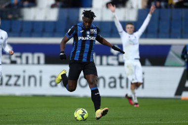 Duval Zapata of Atalanta BC shoots the ball  during Italian football Coppa Italia match Atalanta BC vs Spezia Calcio at the Gewiss Stadium in Bergamo, Italy, January 19, 2023 - Credit: Francesco Scaccianoc