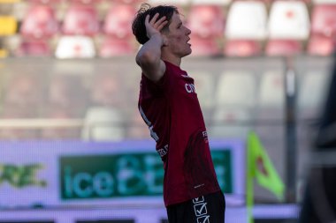 Fabbian Giovanni Reggina celebrates a gol 2-1 during Italian soccer Serie B match Reggina 1914 vs Ternana Calcio at the Oreste Granillo stadium in Reggio Calabria, Italy, January 21, 2023 - Credit: Valentina Giannetton
