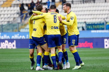 Modena celebrates after scoring the gol of 2-0 during Italian soccer Serie B match Modena FC vs Cosenza Calcio at the Alberto Braglia stadium in Modena, Italy, January 21, 2023 - Credit: Luca Dilibert