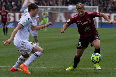 Gori Gabriele Reggina carries the ball during Italian soccer Serie B match Reggina 1914 vs Ternana Calcio at the Oreste Granillo stadium in Reggio Calabria, Italy, January 21, 2023 - Credit: Valentina Giannetton