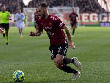 Canotto Luigi Reggina carries the ball during Italian soccer Serie B match Reggina 1914 vs Ternana Calcio at the Oreste Granillo stadium in Reggio Calabria, Italy, January 21, 2023 - Credit: Valentina Giannetton