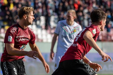 Fabbian Giovanni Reggina celebrates a gol 1-1 during Italian soccer Serie B match Reggina 1914 vs Ternana Calcio at the Oreste Granillo stadium in Reggio Calabria, Italy, January 21, 2023 - Credit: Valentina Giannetton