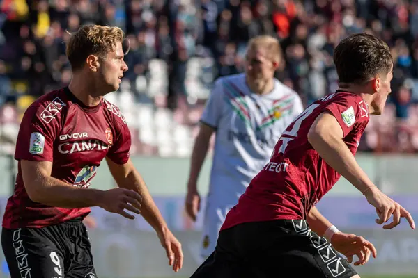Fabbian Giovanni Reggina celebrates a gol 1-1 during Italian soccer Serie B match Reggina 1914 vs Ternana Calcio at the Oreste Granillo stadium in Reggio Calabria, Italy, January 21, 2023 - Credit: Valentina Giannetton