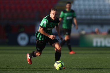Davide Frattesi of Sassuolo Calcio in action  during italian soccer Serie A match AC Monza vs US Sassuolo at the U-Power Stadium in Monza, Italy, January 22, 2023 - Credit: Francesco Scaccianoc