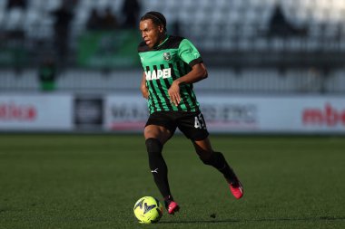 Armand Lauriente of Sassuolo Calcio in action  during italian soccer Serie A match AC Monza vs US Sassuolo at the U-Power Stadium in Monza, Italy, January 22, 2023 - Credit: Francesco Scaccianoc