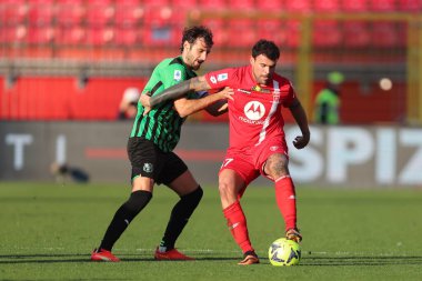 Gian Marco Ferrari of US Sassuolo Calcio competes for the ball with Andrea Petagna of AC Monza during the Serie A match between AC Monza and US Sassuolo Calcio at Stadio Brianteo on January 22, 2023 in Monza, Italy. - Credit: Luca Amedeo Bizzarri/Liv