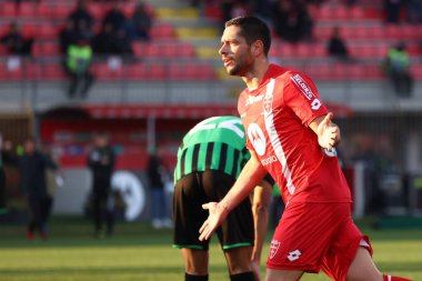 Gianluca Caprari of AC Monza celebrates after scoring a goal during the Serie A match between AC Monza and US Sassuolo Calcio at Stadio Brianteo on January 22, 2023 in Monza, Italy. - Credit: Luca Amedeo Bizzarri/LiveMedi