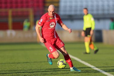 Luca Caldirola of AC Monza in action during the Serie A match between AC Monza and US Sassuolo Calcio at Stadio Brianteo on January 22, 2023 in Monza, Italy. - Credit: Luca Amedeo Bizzarri/LiveMedi