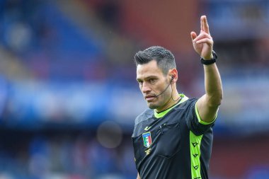 The Referee of the match Maurizio Mariani to Aprilia during italian soccer Serie A match UC Sampdoria vs Udinese Calcio at the Luigi Ferraris stadium in Genova, Italy, January 22, 2023 - Credit: Danilo Vig