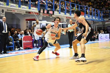 Bruno Mascolo (Happycasa Brindisi)  during Italian Basketball A Serie  Championship Happy Casa Brindisi vs Virtus Segafredo Bologna at the PalaPentassuglia in Brindisi, Italy, January 22, 2023 - Credit: Damiano Tasc