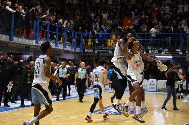Esultanza MARCQUISE REED (happycasa Brindisi) during Italian Basketball A Serie  Championship Happy Casa Brindisi vs Virtus Segafredo Bologna at the PalaPentassuglia in Brindisi, Italy, January 22, 2023 - Credit: Damiano Tasc
