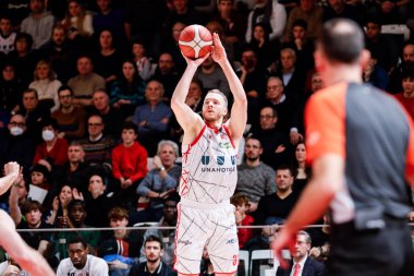 Osvaldas Olisevicius (Unahotels Reggiana) during Italian Basketball A Serie  Championship UNAHOTELS Reggio Emilia vs EA7 Emporio Armani Milano at the PalaBigi in Reggio Emilia, Italy, January 22, 2023 - Credit: Nicholas Russ