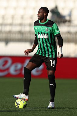 Pedro Obiang of Sassuolo Calcio in action  during italian soccer Serie A match AC Monza vs US Sassuolo at the U-Power Stadium in Monza, Italy, January 22, 2023 - Credit: Francesco Scaccianoc