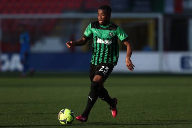 Hamed Traore of Sassuolo Calcio in action  during italian soccer Serie A match AC Monza vs US Sassuolo at the U-Power Stadium in Monza, Italy, January 22, 2023 - Credit: Francesco Scaccianoc