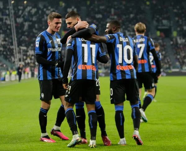 Ademola Lookman of Atalanta Bc celebrating with team mates after a goal during the Italian Serie A, football match between Juventus Fc and Atalanta Bc on January 22, 2023 at Allianz Stadium, Turin Italy. Photo Nderim Kaceli - Credit: Nderim Kaceli/Li