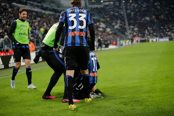 Ademola Lookman of Atalanta Bc celebrating with team mates after a goal during the Italian Serie A, football match between Juventus Fc and Atalanta Bc on January 22, 2023 at Allianz Stadium, Turin Italy. Photo Nderim Kaceli - Credit: Nderim Kaceli/Li