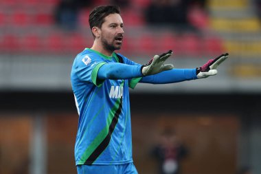 Gianluca Pegolo of Sassuolo Calcio gestures  during italian soccer Serie A match AC Monza vs US Sassuolo at the U-Power Stadium in Monza, Italy, January 22, 2023 - Credit: Francesco Scaccianoc