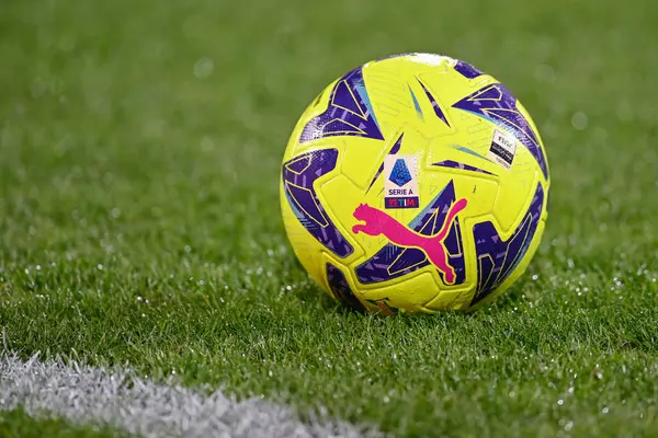 Official Puma ball Serie A 2022/2023 during italian soccer Serie A match ACF Fiorentina vs Torino FC at the Artemio Franchi stadium in Florence, Italy, January 21, 2023 - Credit: Lisa Guglielm